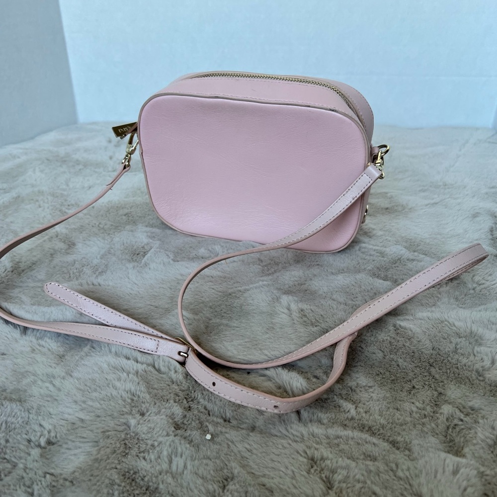 Chic Pink Crossbody Bag